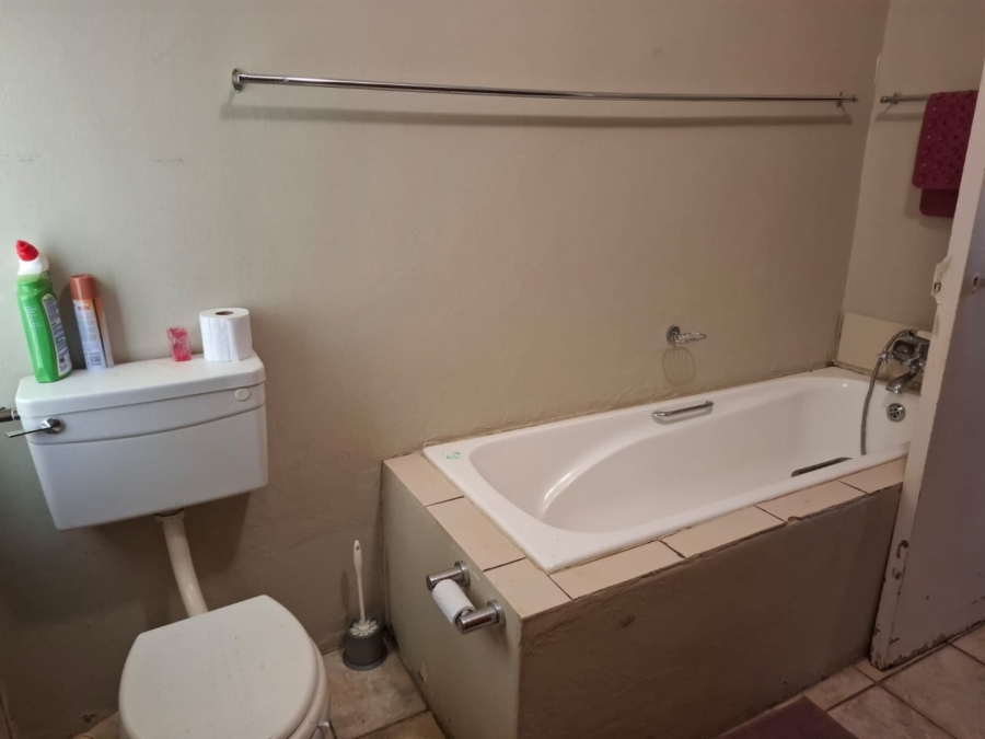 3 Bedroom Property for Sale in Roodewal Free State